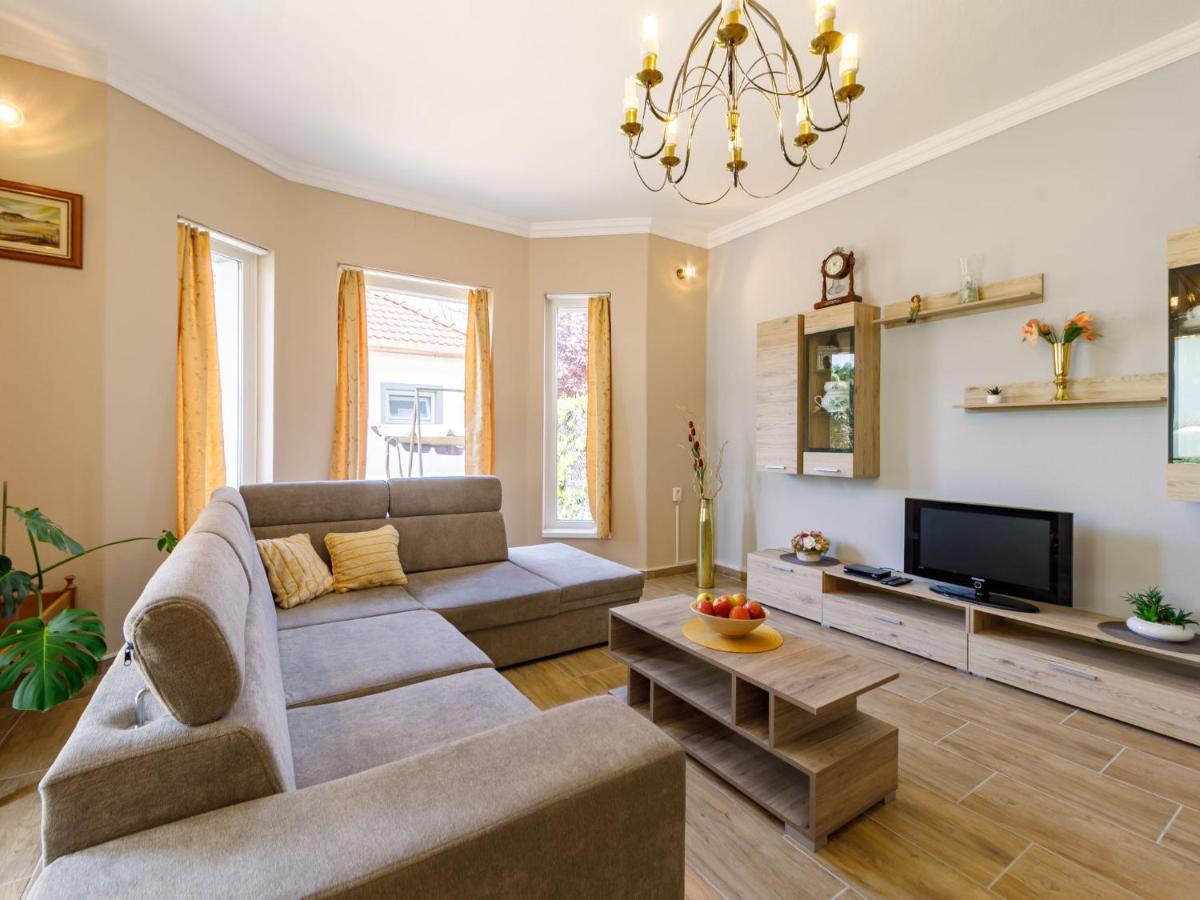 בלטונללה Holiday Home Ildiko By Interhome מראה חיצוני תמונה